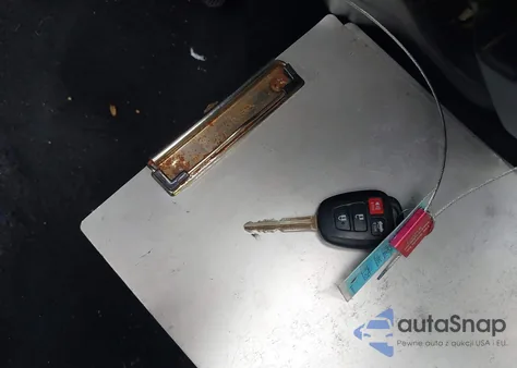 2015 Toyota Corolla S Plus z USA, uszkodzony, nr VIN 2T1BURHEXFC378908